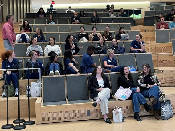 auditorium presentation