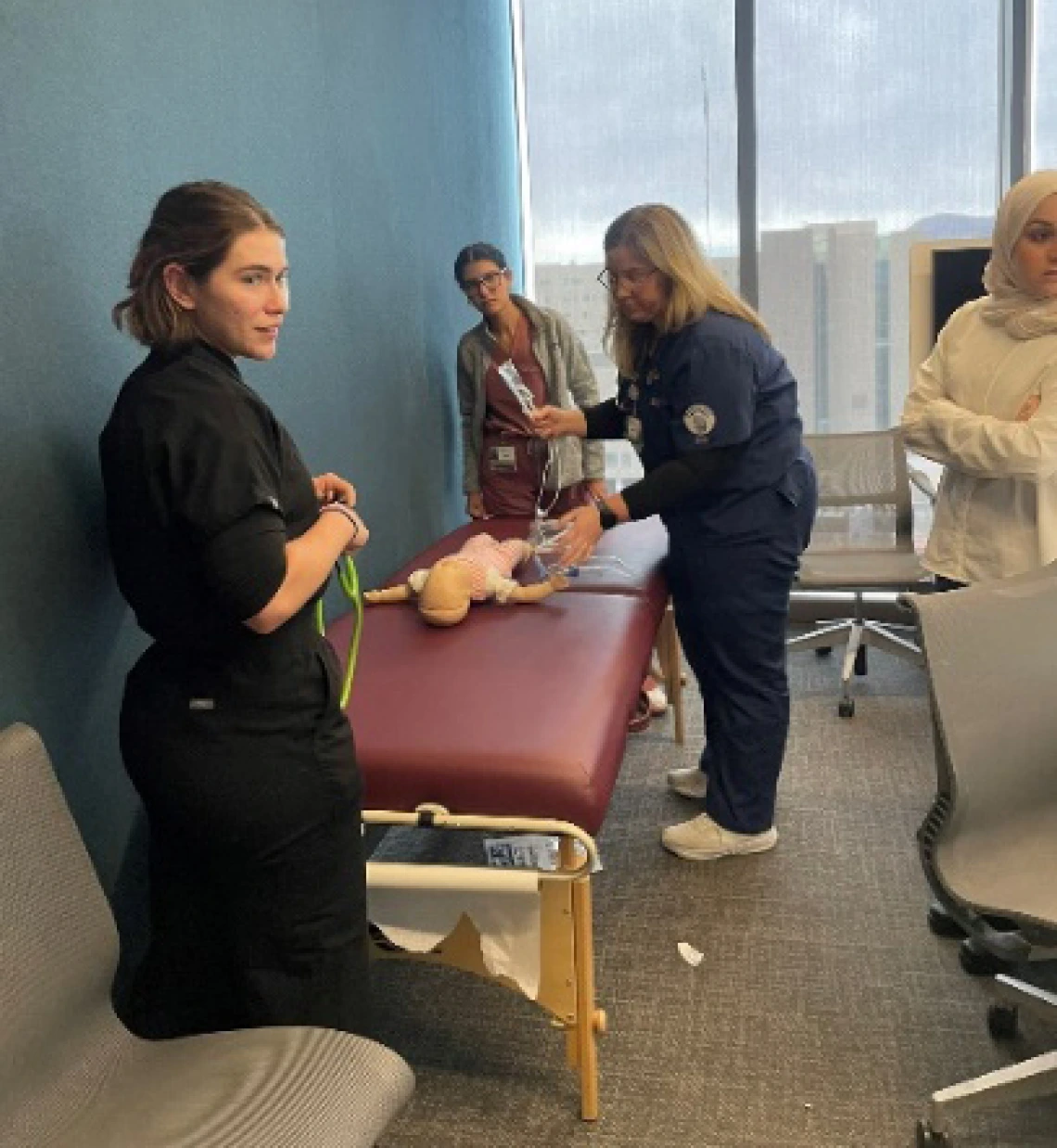 medical students in a simulation lab